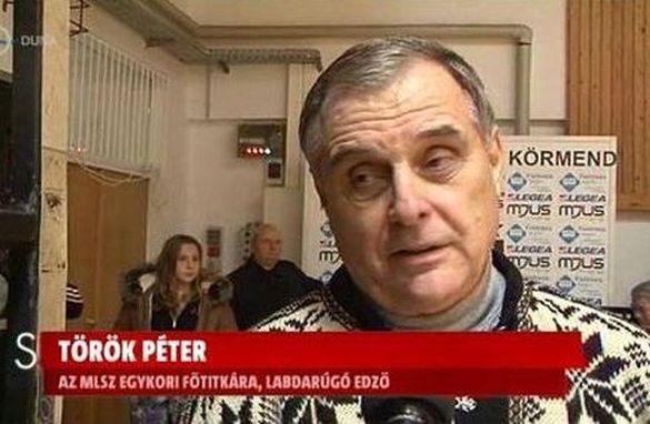 „A Mezeytől kért erre engedélyt?!”